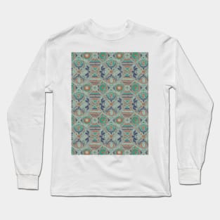 Woodblock print medallion gray Long Sleeve T-Shirt